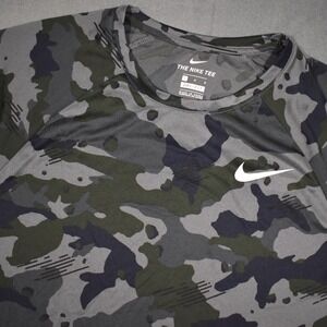 Nike Dri-FIT Mens Large Camouflage Athletic Top AOP Short Sleeve Tee